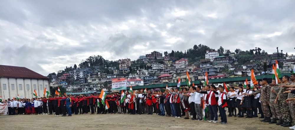 In commemoration of Sardar Vallahbhai Patel’s 150th Birth Anniversary, a Unity Walk (Padyatra) was held from Town Hall to Imkongmeren Sports Complex at Mokokchung on November 6. The event was participated by representatives from District Administration Mokokchung, Sr. Superintendent of Police Mokokchung, all head of offices, 12th Assam Rifles, CRPF, Home Guards & Civil Defence, Ex-Servicemen Association, Chairman and Councillors of Mokokchung Municipal Council, Ao Senden, Watsu Mungdang, Bharat Scout & Guides, NCC, National Service Scheme, Mokokchung Town GB's Association and all ward union Mokokchung. (Photo Courtesy: PRO, HQ IGAR (North)